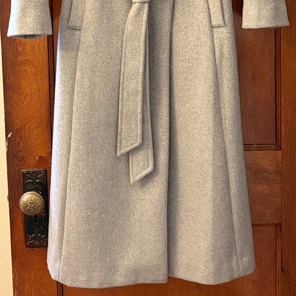 Kenneth Cole women’s wool blend coat - sz medium - Picture 2 of 5